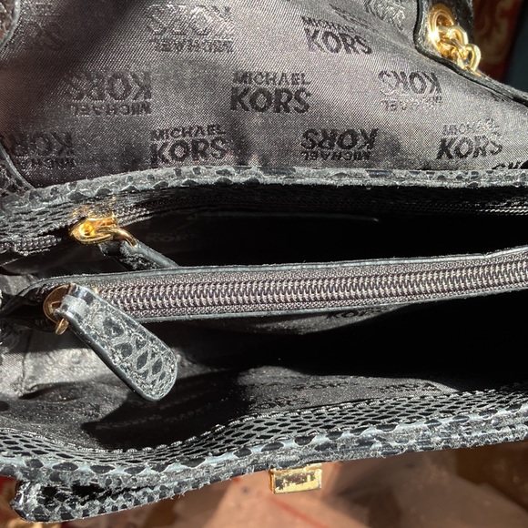 Michael Kors woman’s black embossed over the shoulder purse NWOT. Gold hardware. - Picture 6 of 7